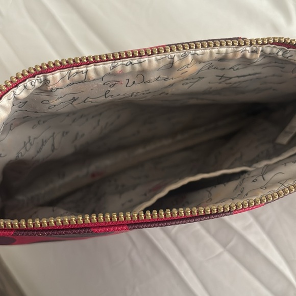 Lululemon makeup bag - Picture 3 of 4